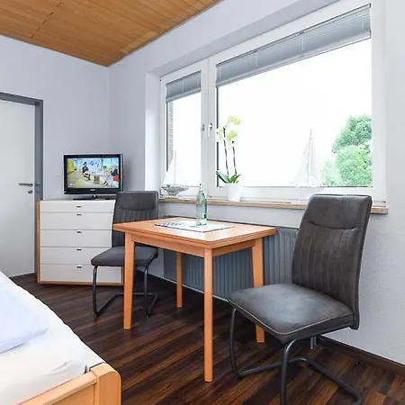 Apartment Von-eucken-weg 21 01 *